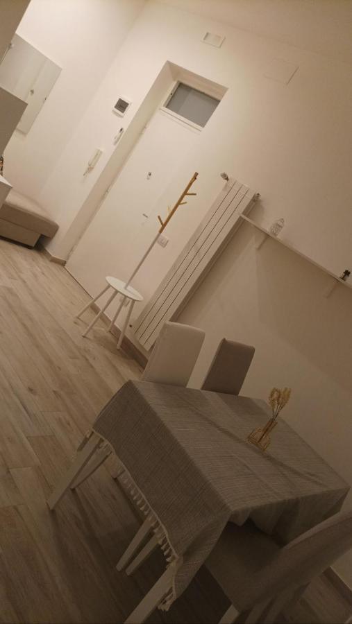B&B Nicolai Centrale 巴里 外观 照片