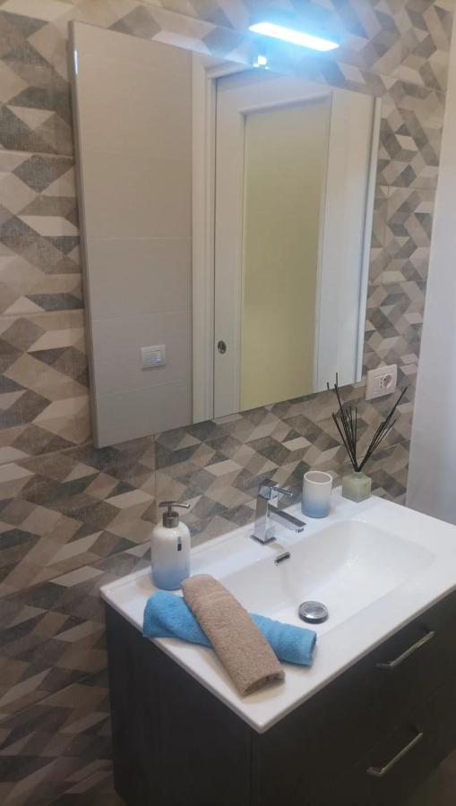 B&B Nicolai Centrale 巴里 外观 照片