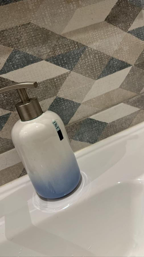 B&B Nicolai Centrale 巴里 外观 照片