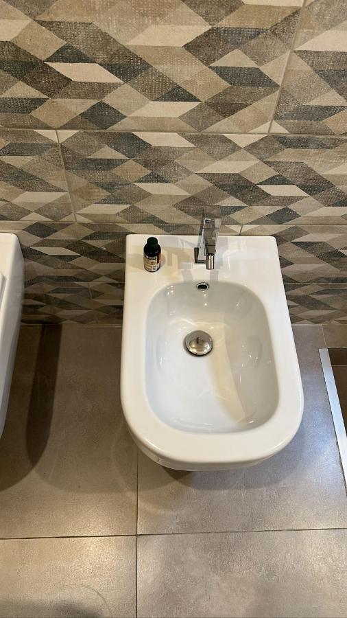 B&B Nicolai Centrale 巴里 外观 照片